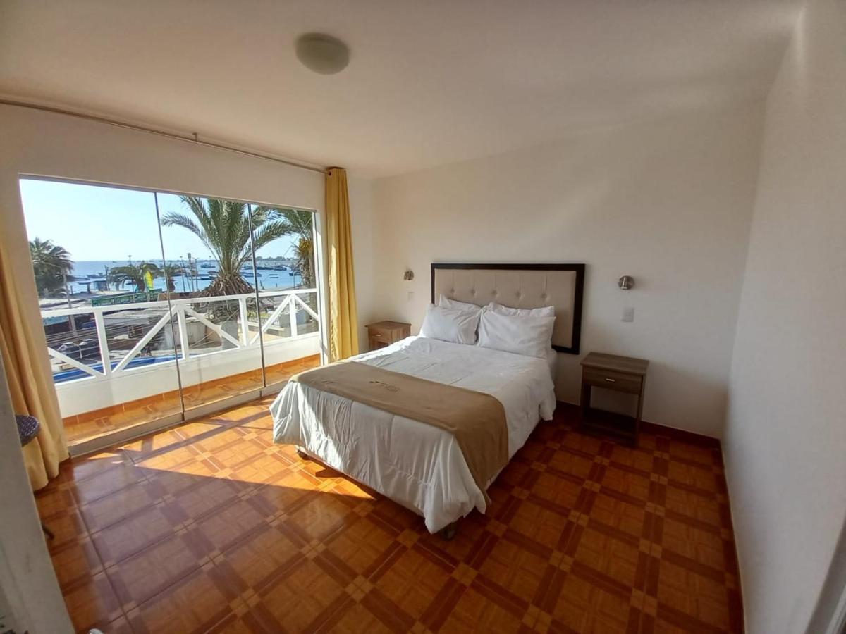 Hostal Los Frayles 파라카스 외부 사진