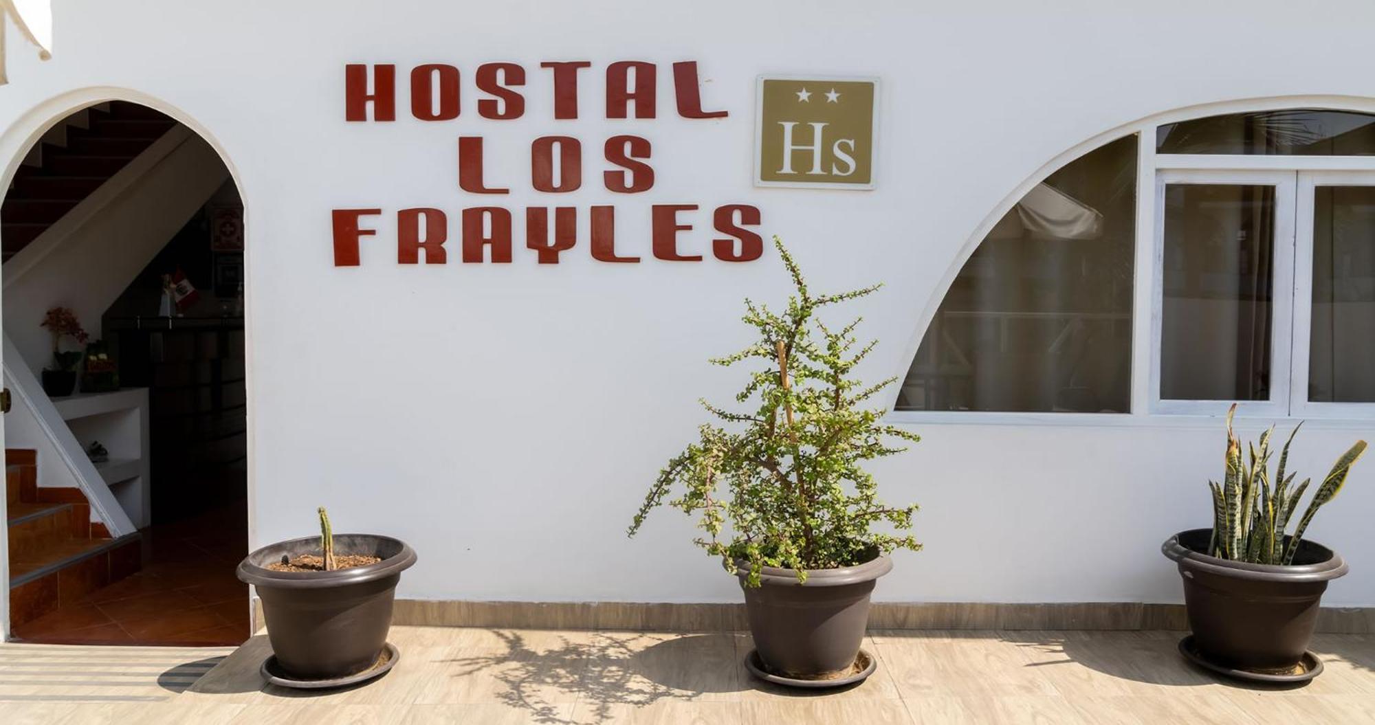 Hostal Los Frayles 파라카스 외부 사진